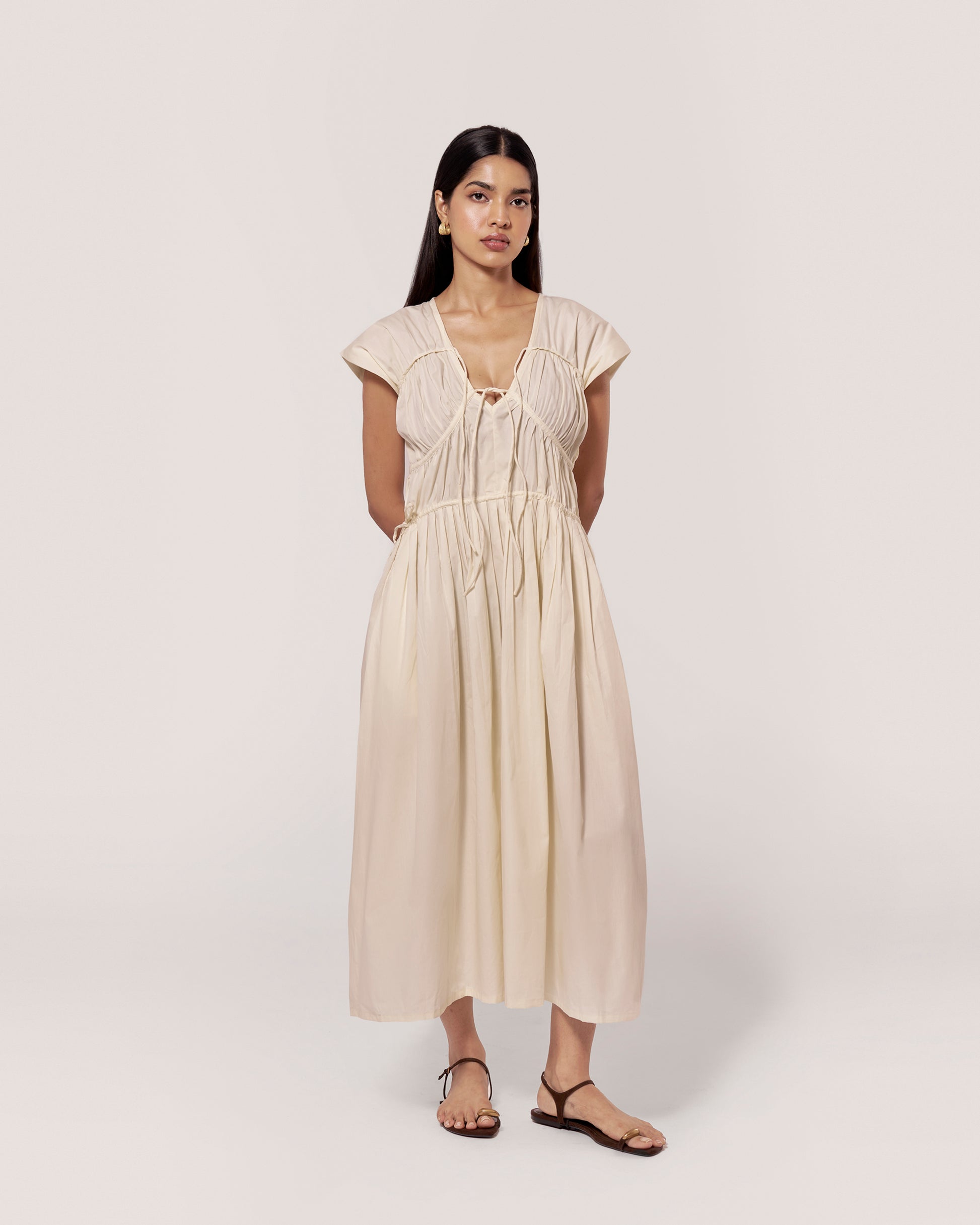Serra Dress — Crème
